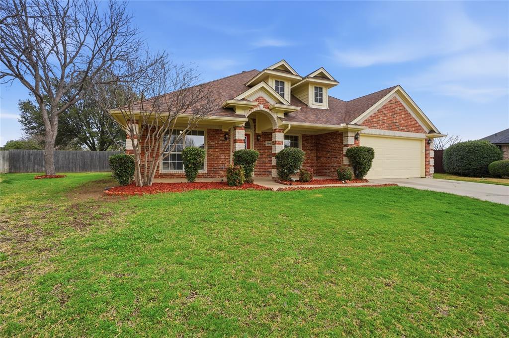 500 Surry Court, Saginaw