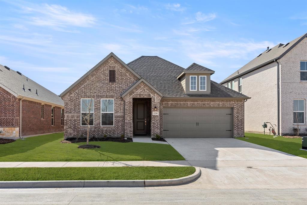 1232 Redcoat Drive, Forney