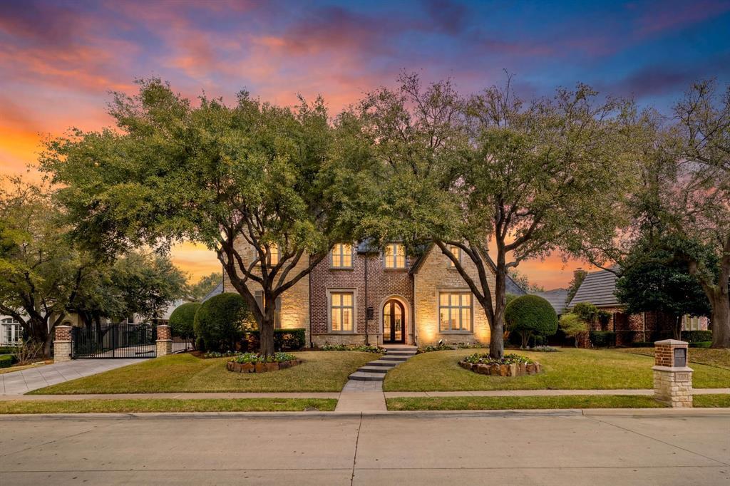 5713 Woodmont Court, Plano