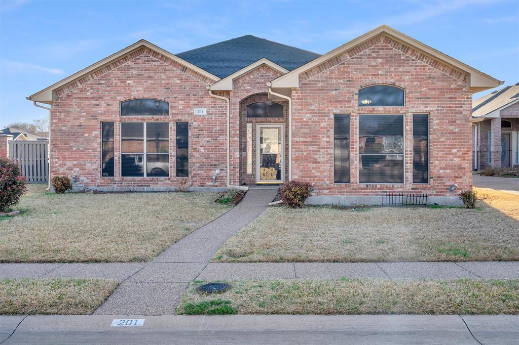 201 Bluebonnet Lane, Waxahachie