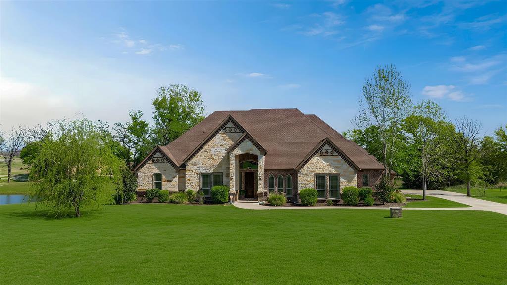 209 Ellis Creek Drive, Weatherford