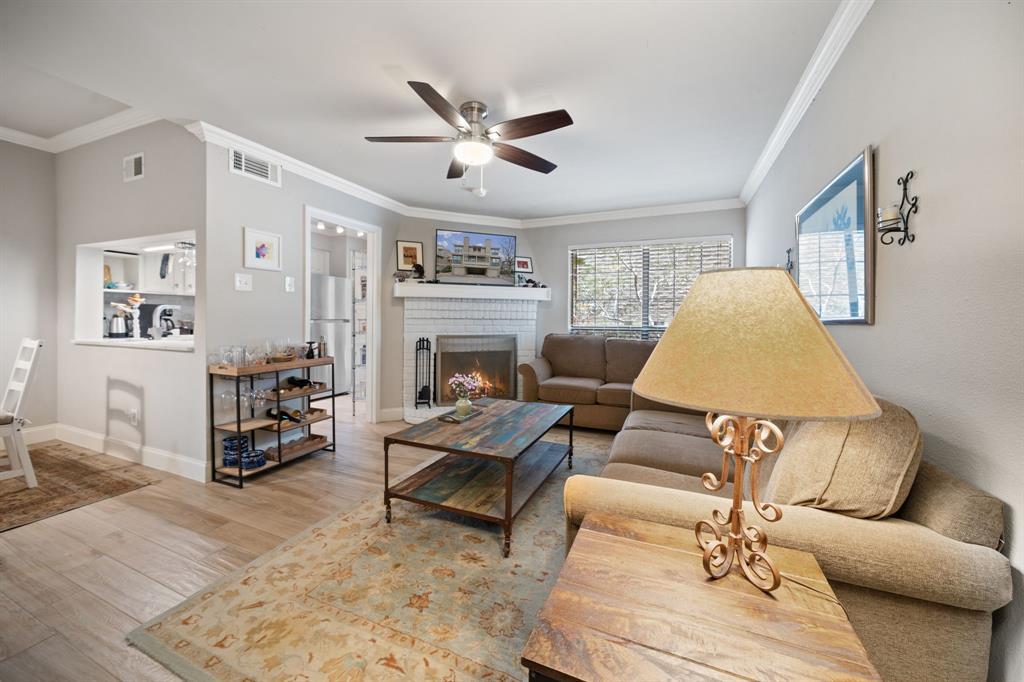 5200 Martel Avenue 13c, Dallas