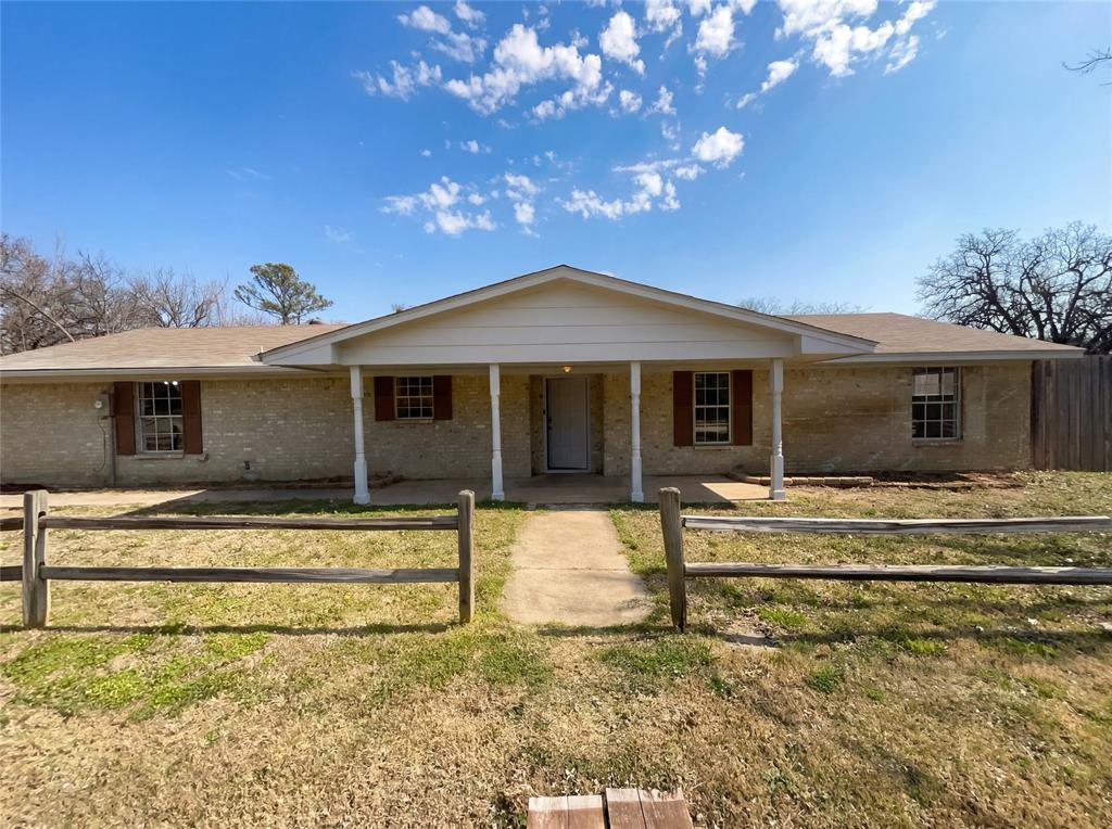 512 Harbor Lane, Hickory Creek