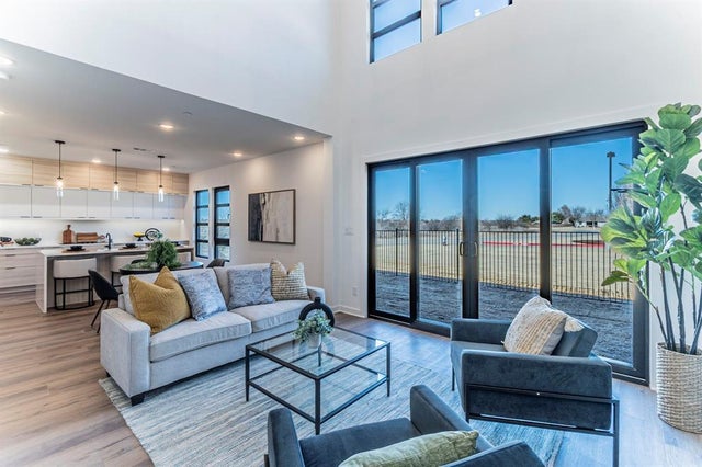 Photo of Listing #21205577