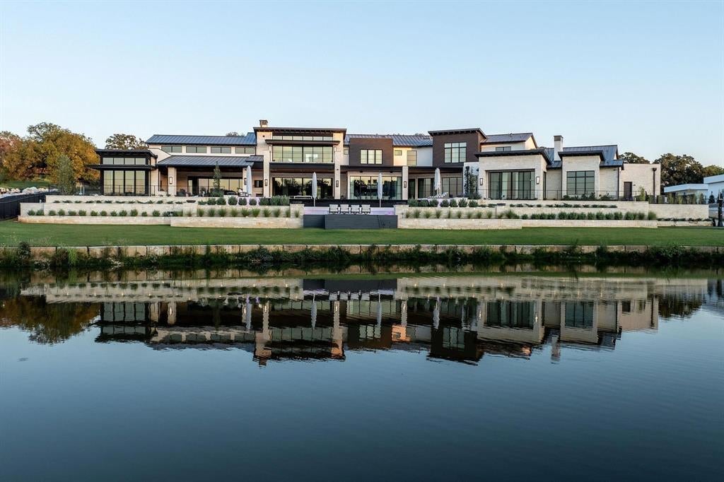 1888 Lakeshore Drive, Westlake