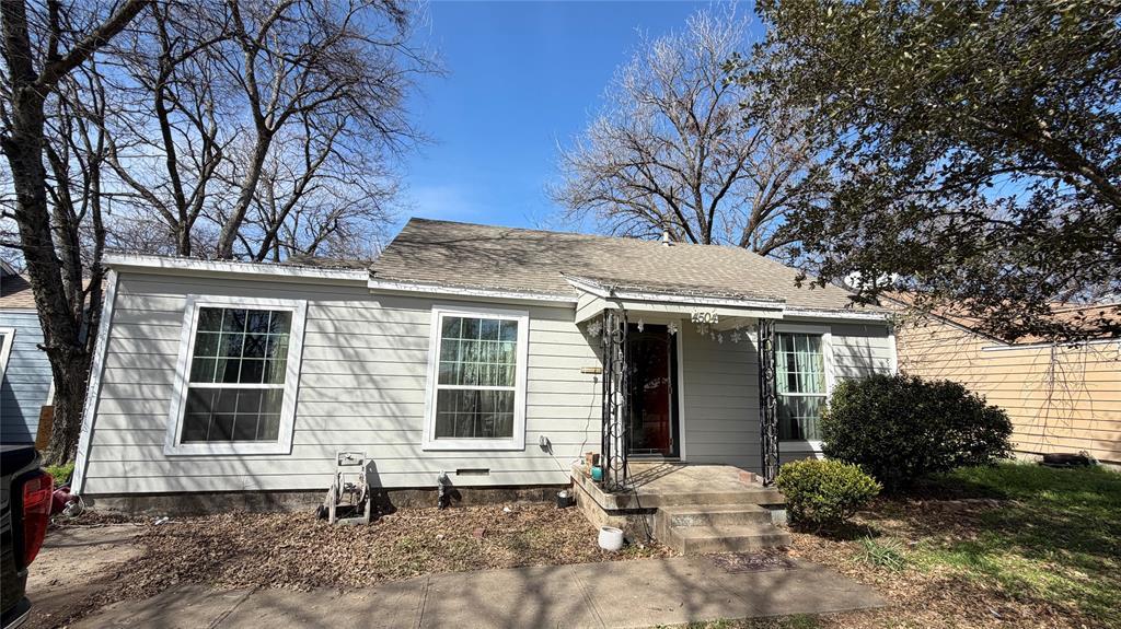 4504 Almena Road, River Oaks