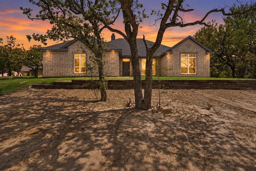 3116 County Road 310, Cleburne