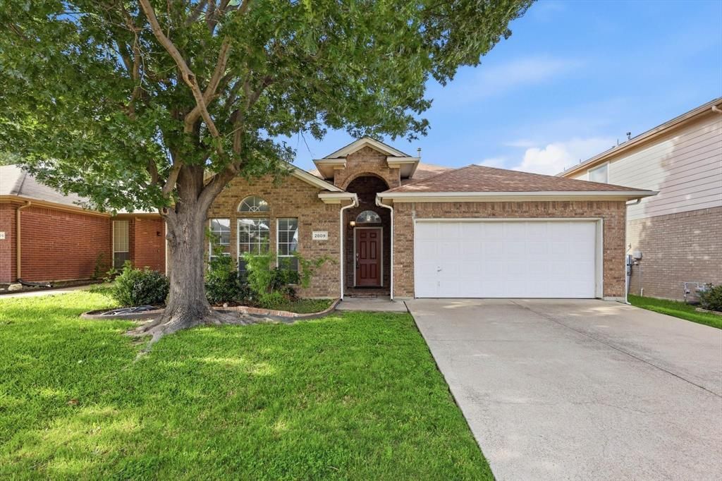 2809 Bull Shoals Drive, Fort Worth