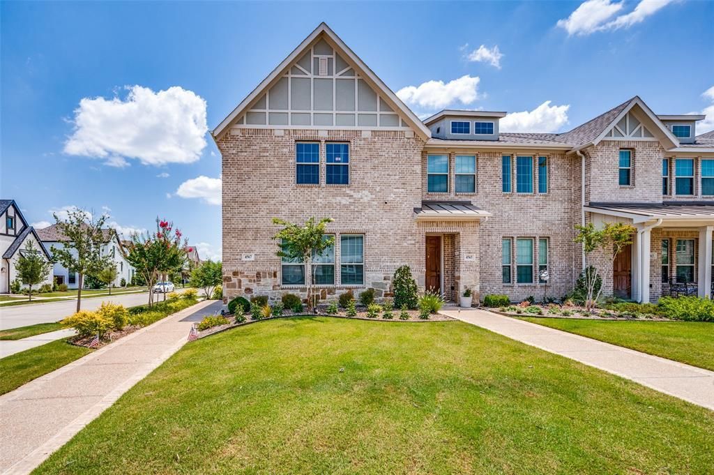 4567 Cypress Thorn Drive, Arlington