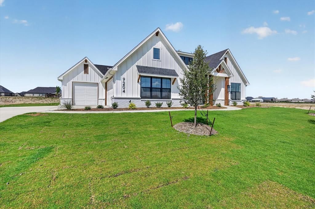 9204 Wood Duck Drive, New Fairview