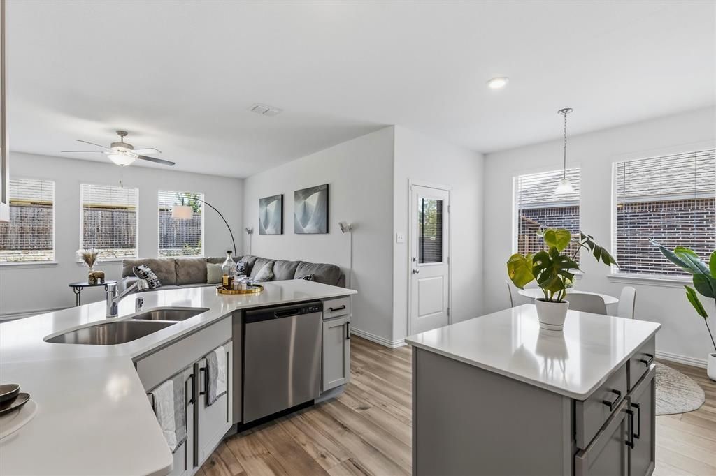 3021 Riddler Way, Little Elm
