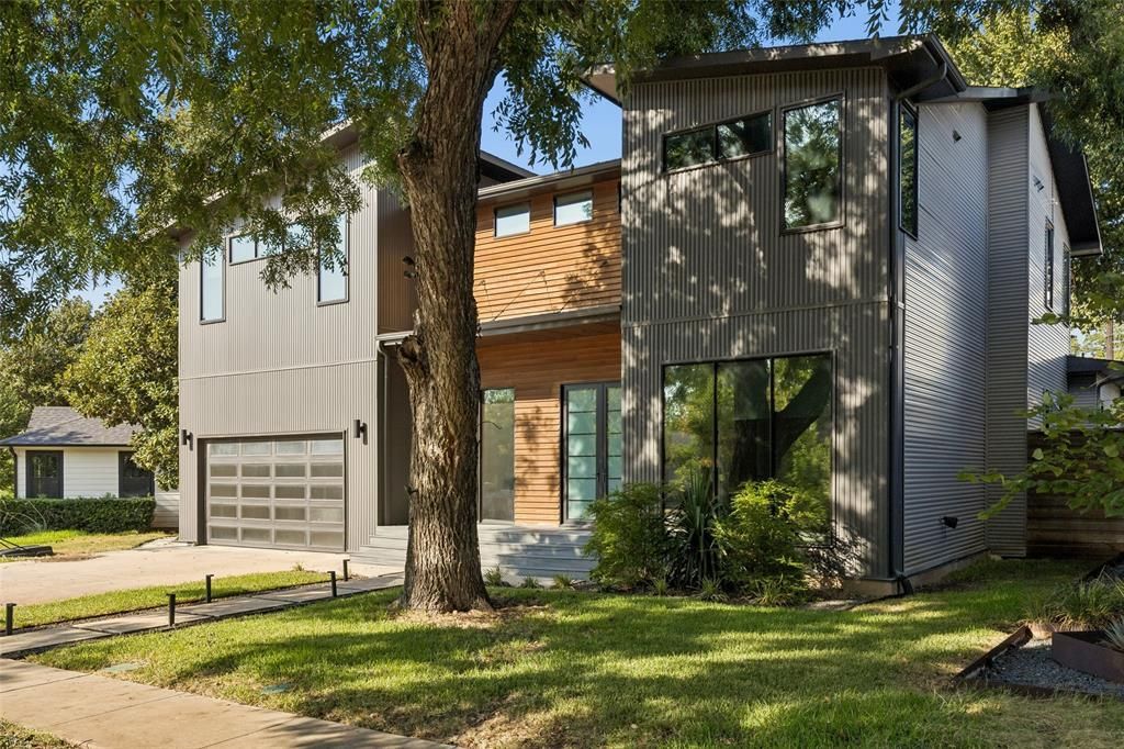 8546 Glencrest Lane, Dallas