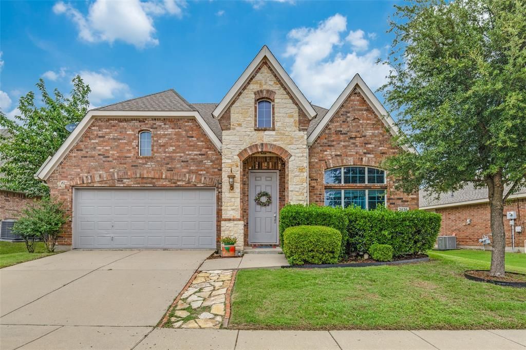 2838 Saddlebred Trail, Celina