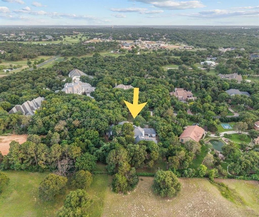 32 Wyck Hill Lane, Westlake