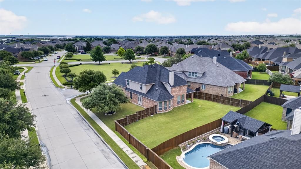 1109 Cadbury Lane, Forney