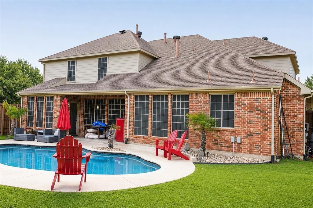 305 Westlake, Forney