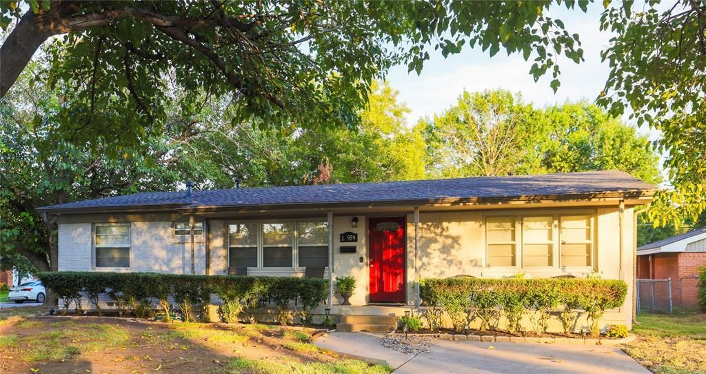 10959 Park Oak Circle, Dallas