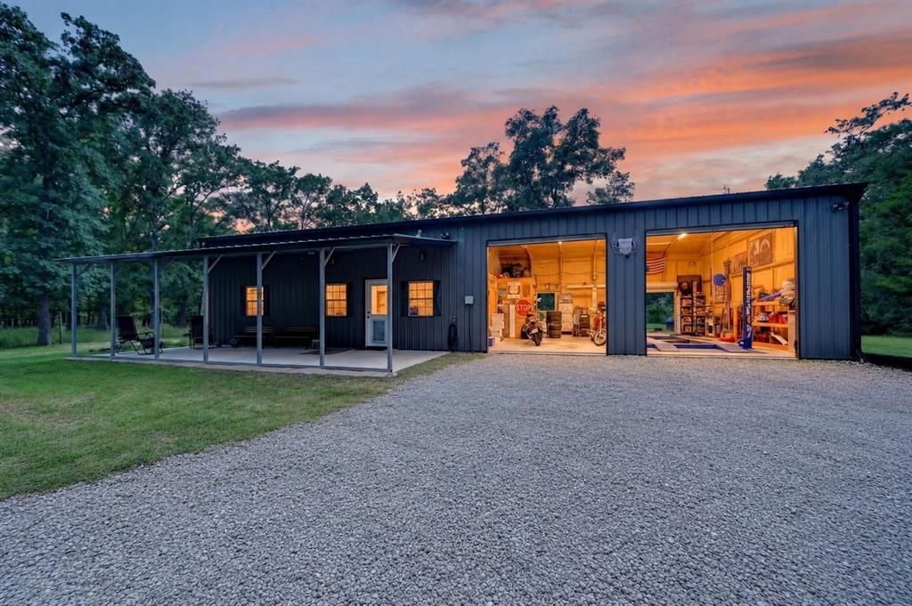 1425 Raintree Road, West Tawakoni