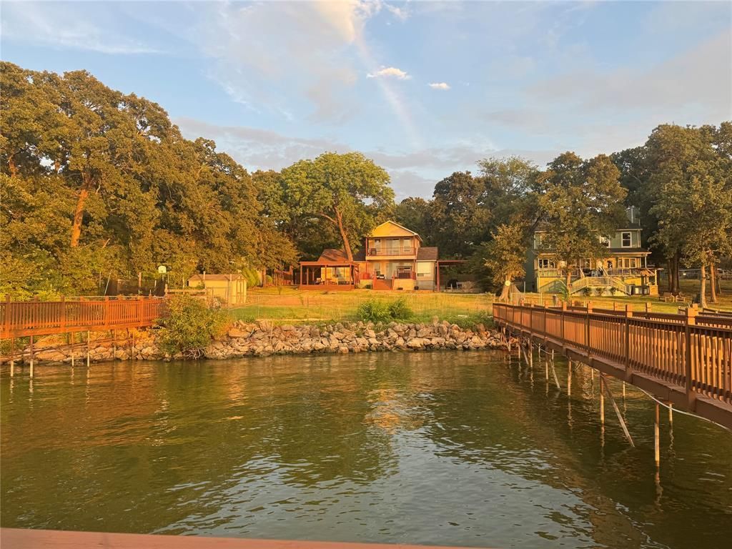10040 Brinwood Drive, Wills Point