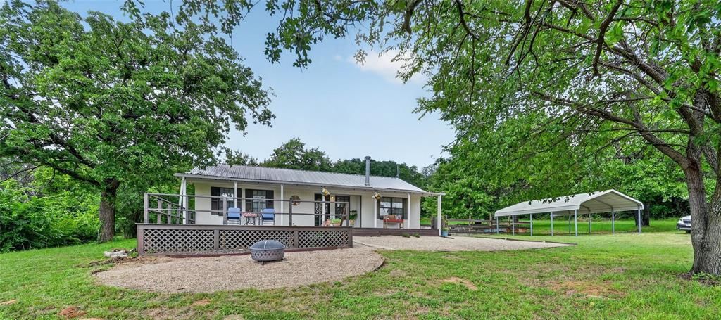 1300 Shannon Drive, Cleburne
