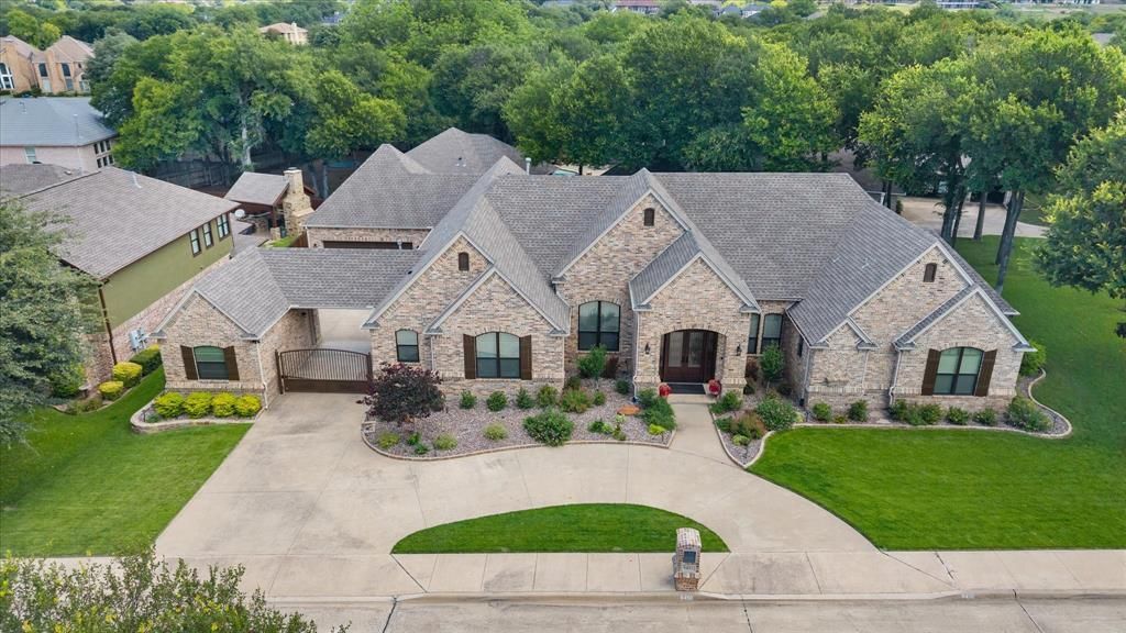 8450 Waterfront Court, Fort Worth