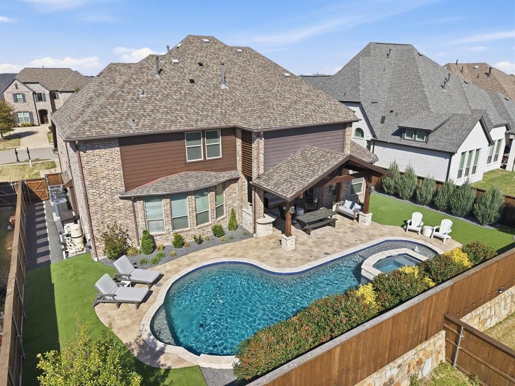 2801 Seabiscuit Road, Celina