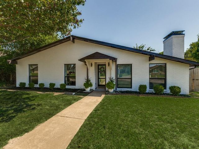 6716 Roundrock Road, Dallas