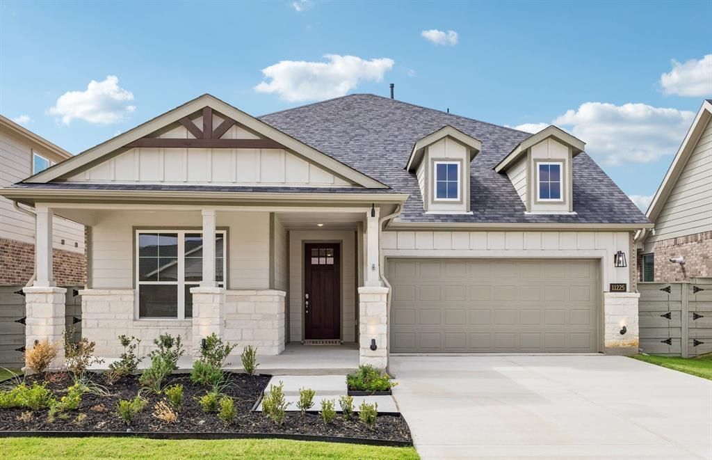 11225 Orchard Lane, Justin