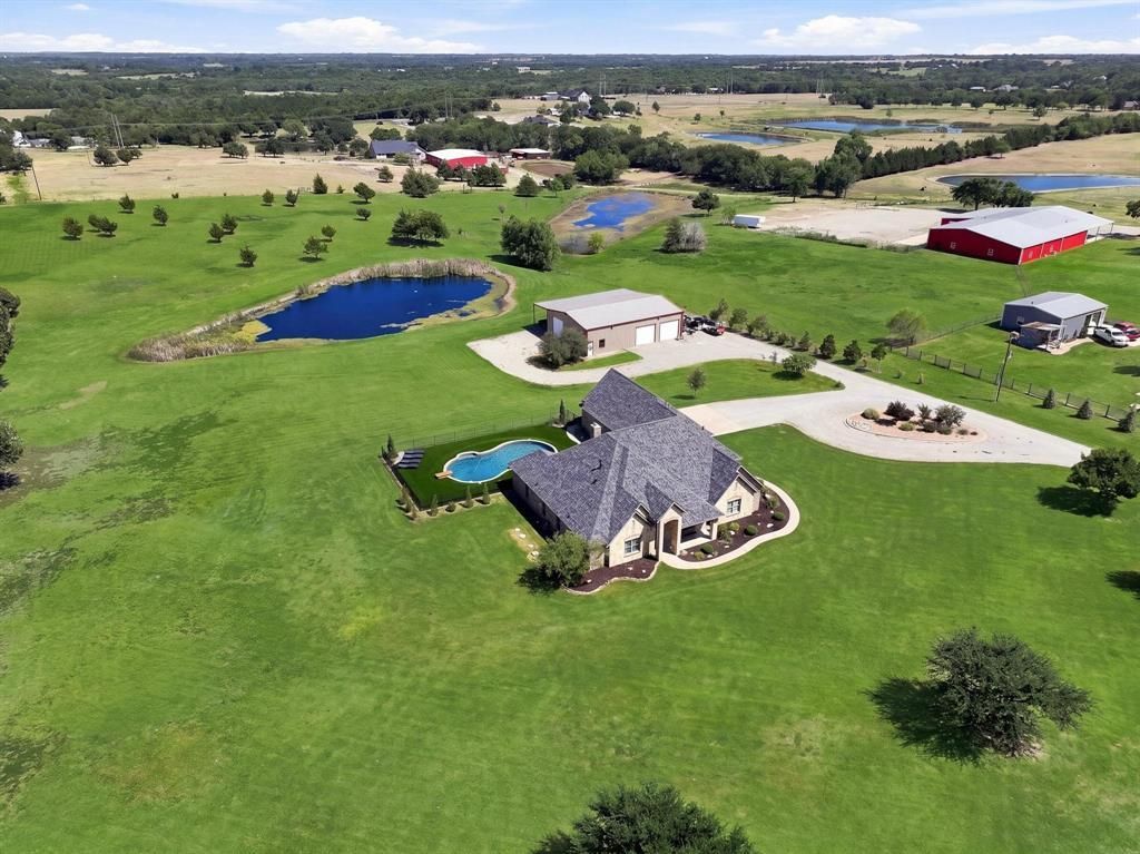 320 Tate Circle, Sherman
