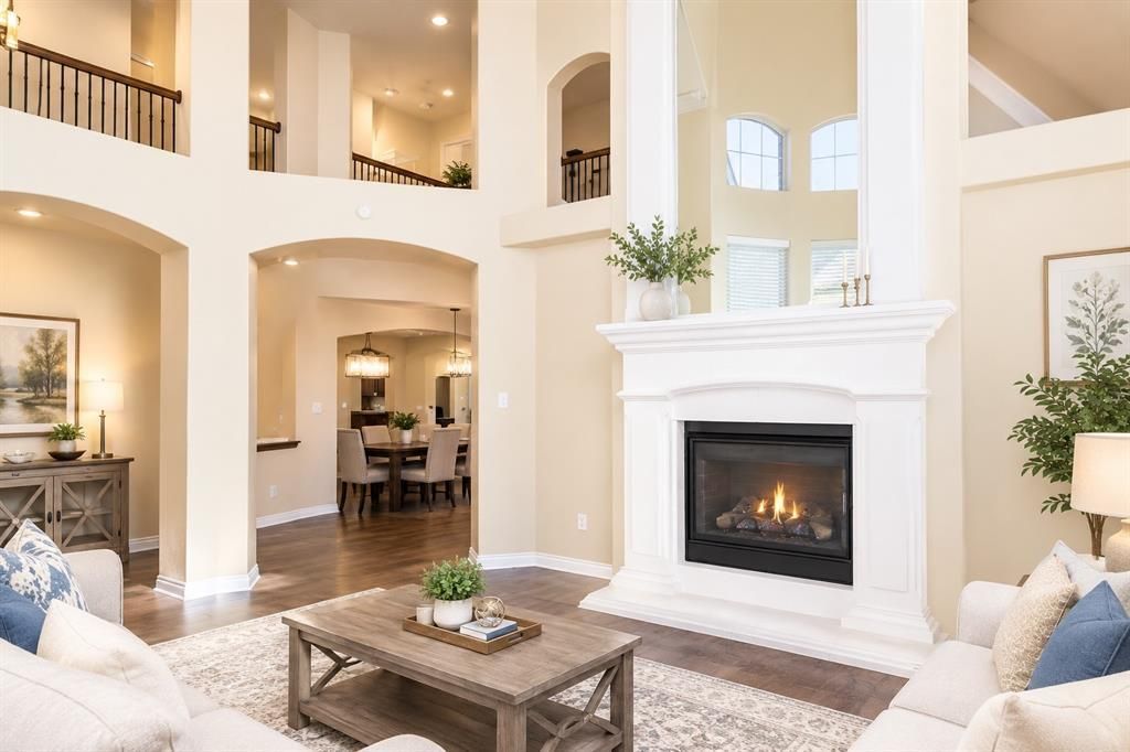 2719 Explorador, Grand Prairie