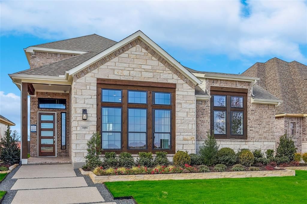 1604 Casting Ridge, Mesquite