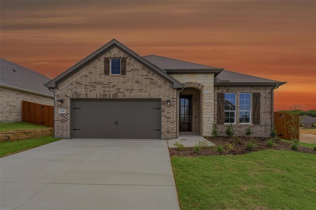 504 Vista Ridge Drive, Weatherford