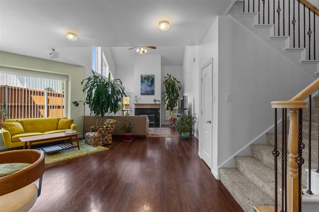 332 Kahala Drive, Dallas