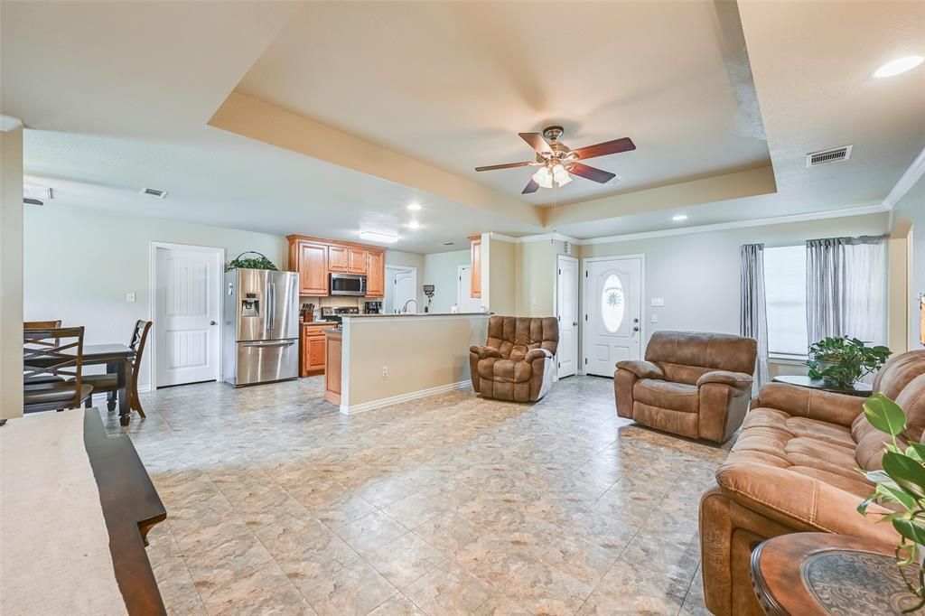 4010 Iron Horse Trail, Granbury