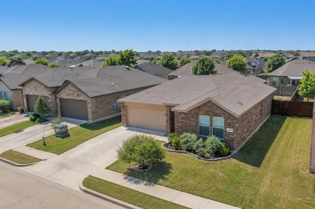 409 Wilson Way, Denton