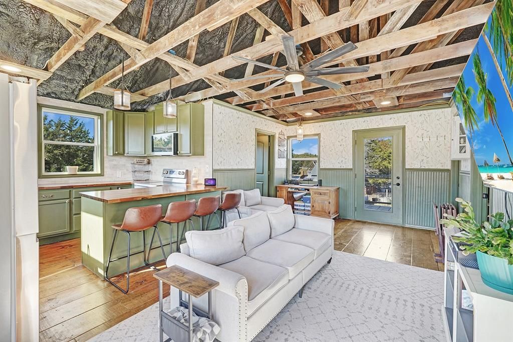 1696 County Road 222, Gainesville