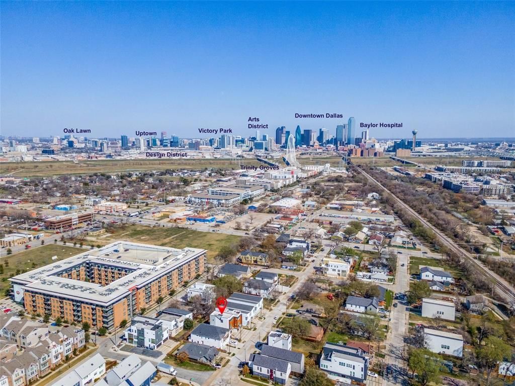 929 Bayonne Street, Dallas