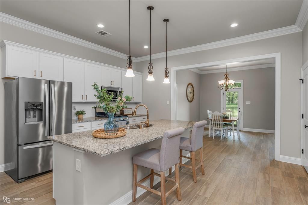 457 Mangrove Lane, Bossier City