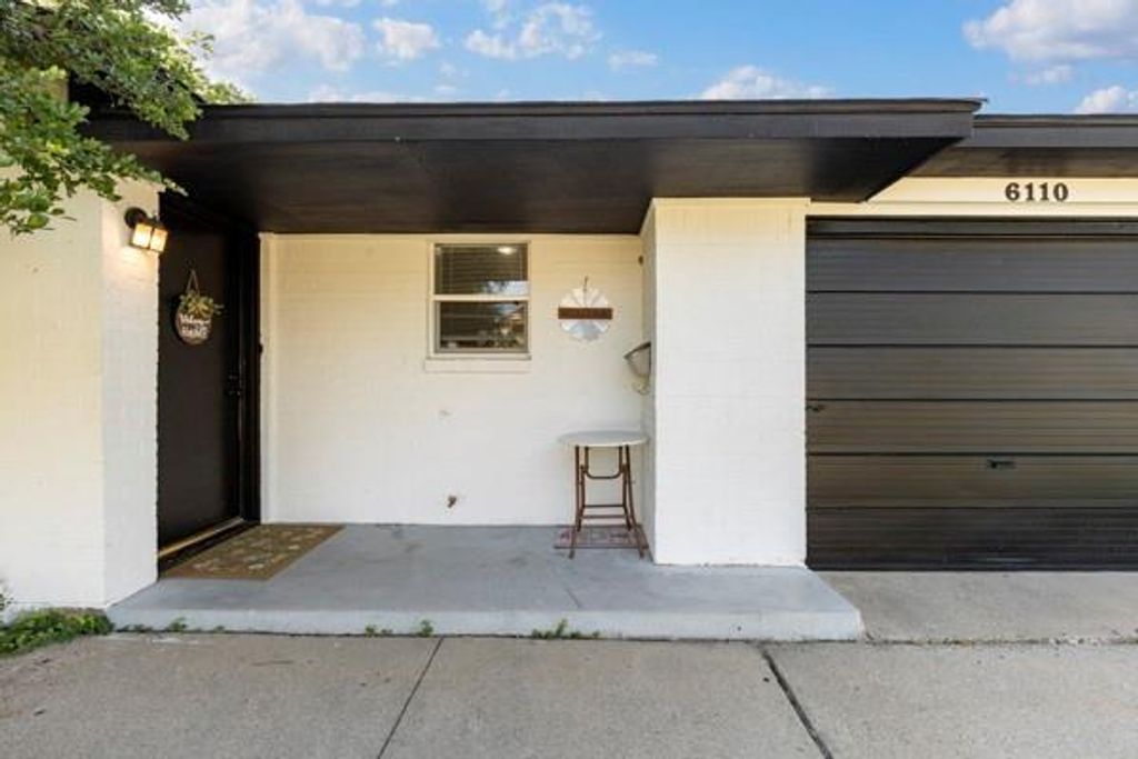 6110 Ivy Hill Road, Fort Worth