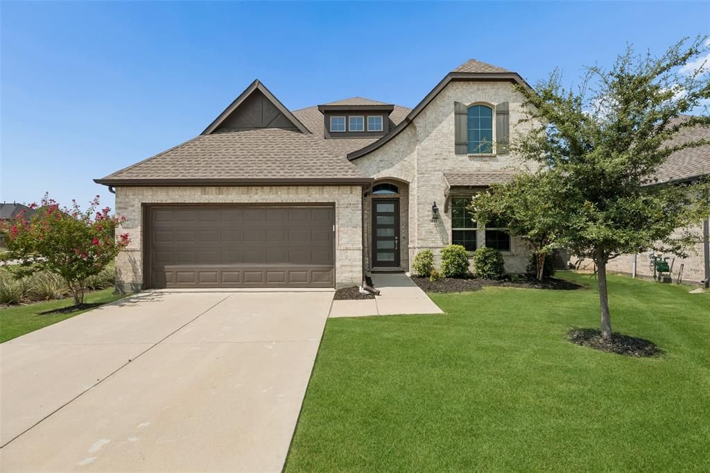 621 Hummingbird Drive, Celina