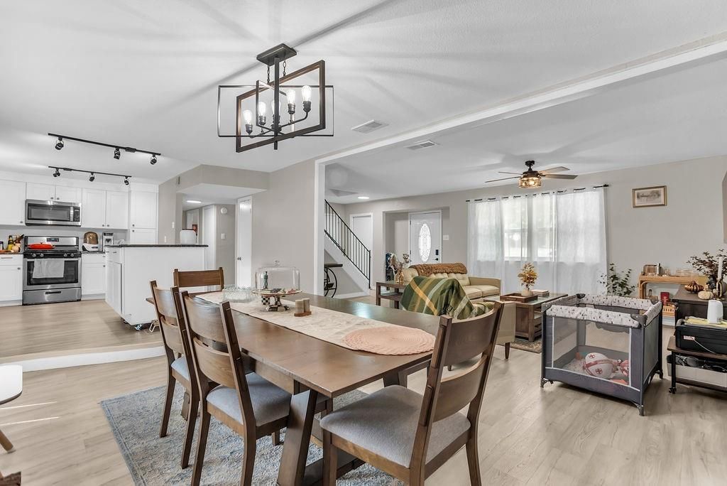2416 Summer Place Drive, Irving