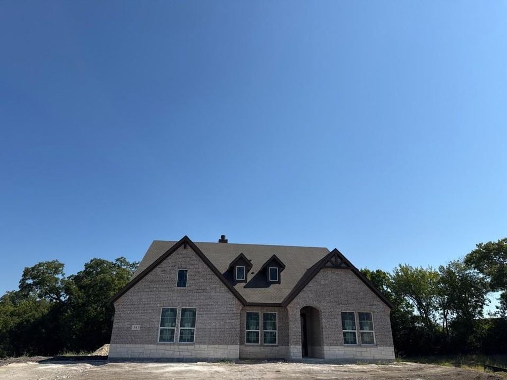 541 Lantana Drive, Weatherford