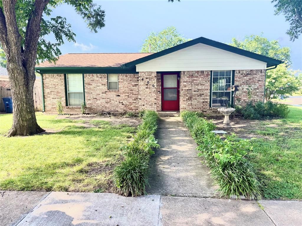 406 Marsha Street, Keller