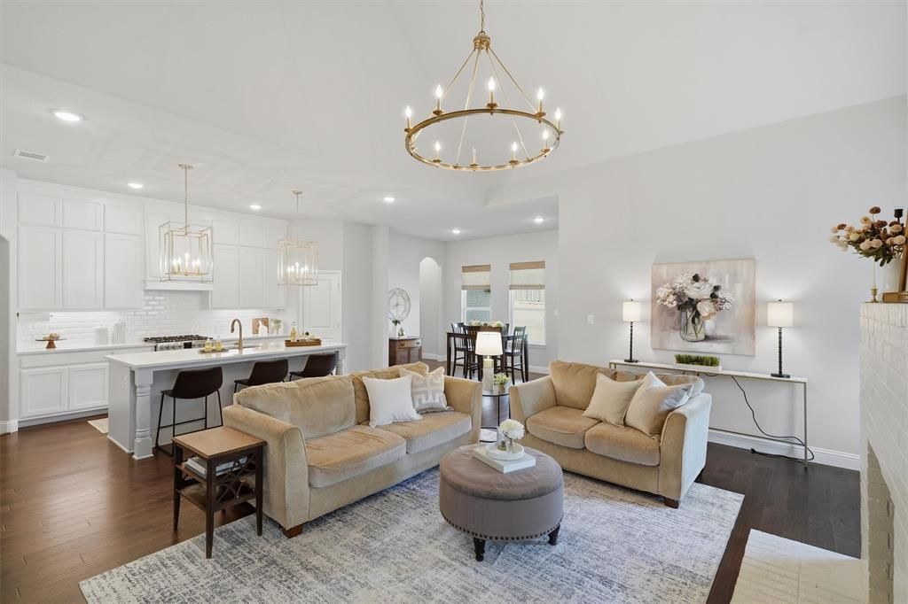 540 Point Vista Drive, Aledo