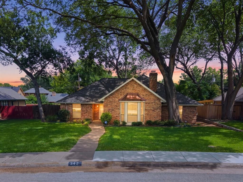342 Hillcroft Drive, Duncanville
