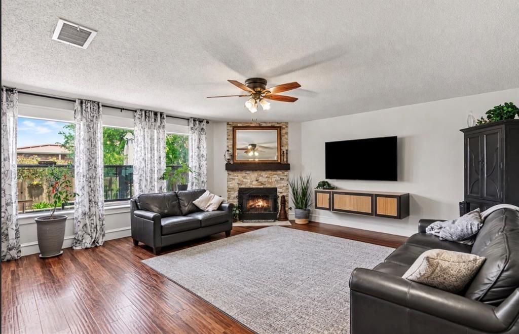 9065 Blue Ridge Trail, Fort Worth