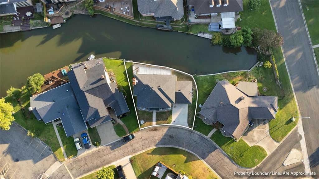 204 Millpond Drive, Longview