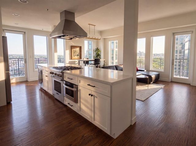 4611 Travis Street 1100, Dallas