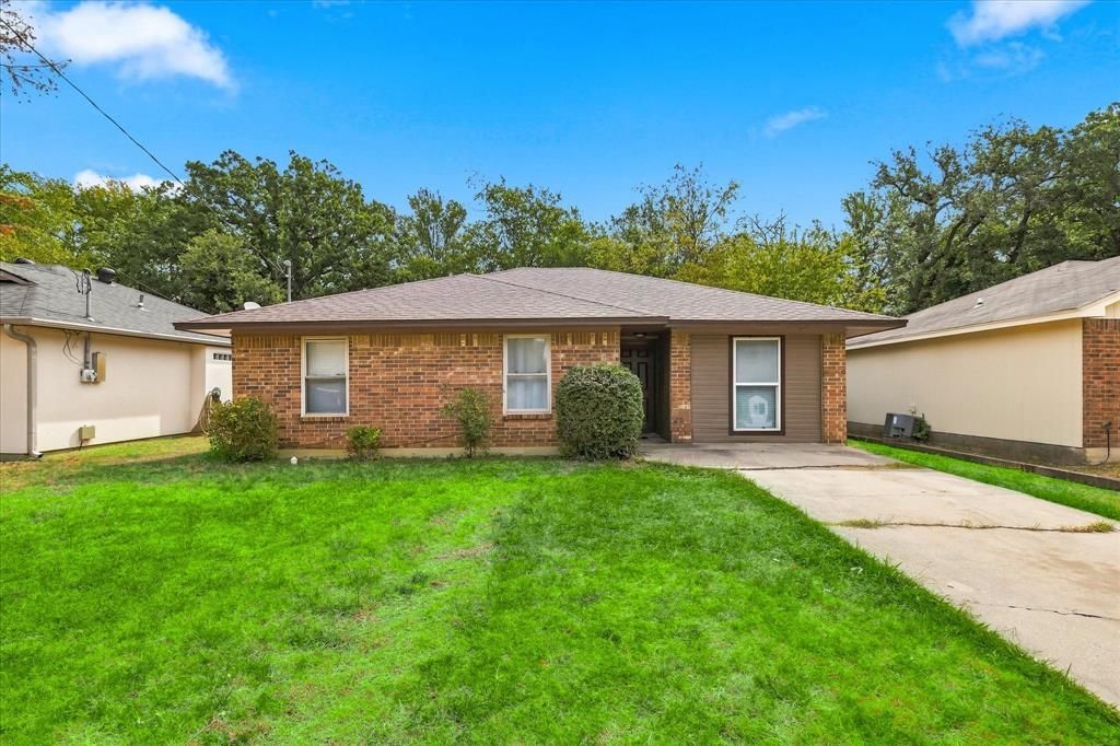 921 Baldwin Street, Denton