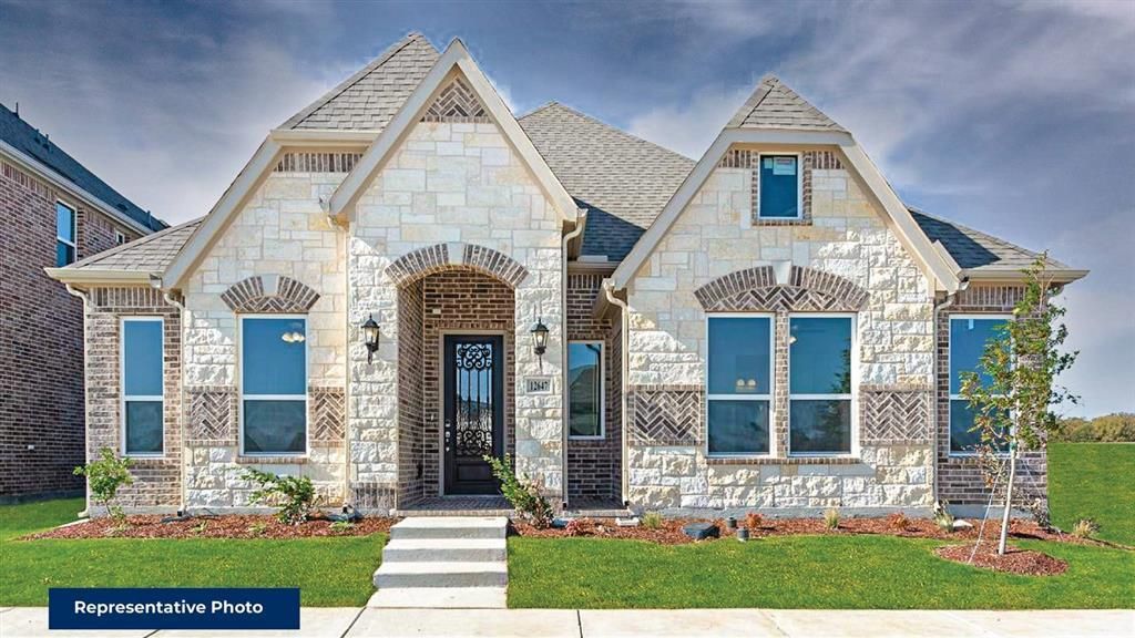 12806 Meadow Glen Street, Rowlett